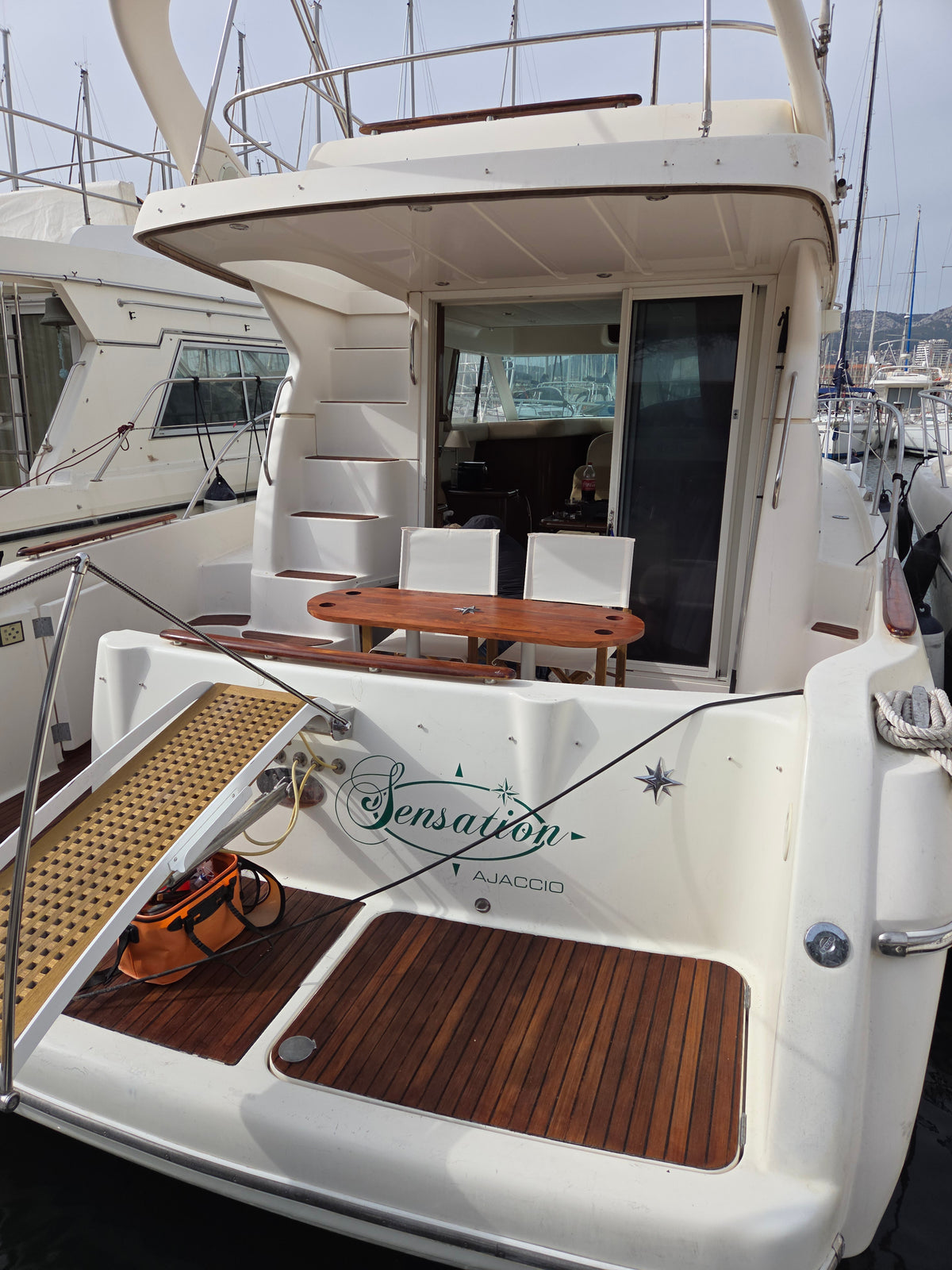 Superbe bateau de 12METRE — photo 1